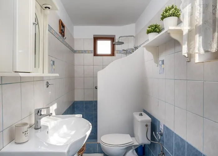 別荘 Ftenagia Chalki Town