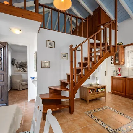 Ferienhaus Ftenagia *