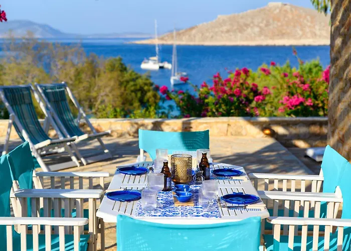 Ftenagia بيت للعطل Chalki Town