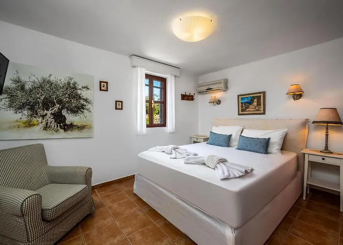 Ftenagia * Chalki Town